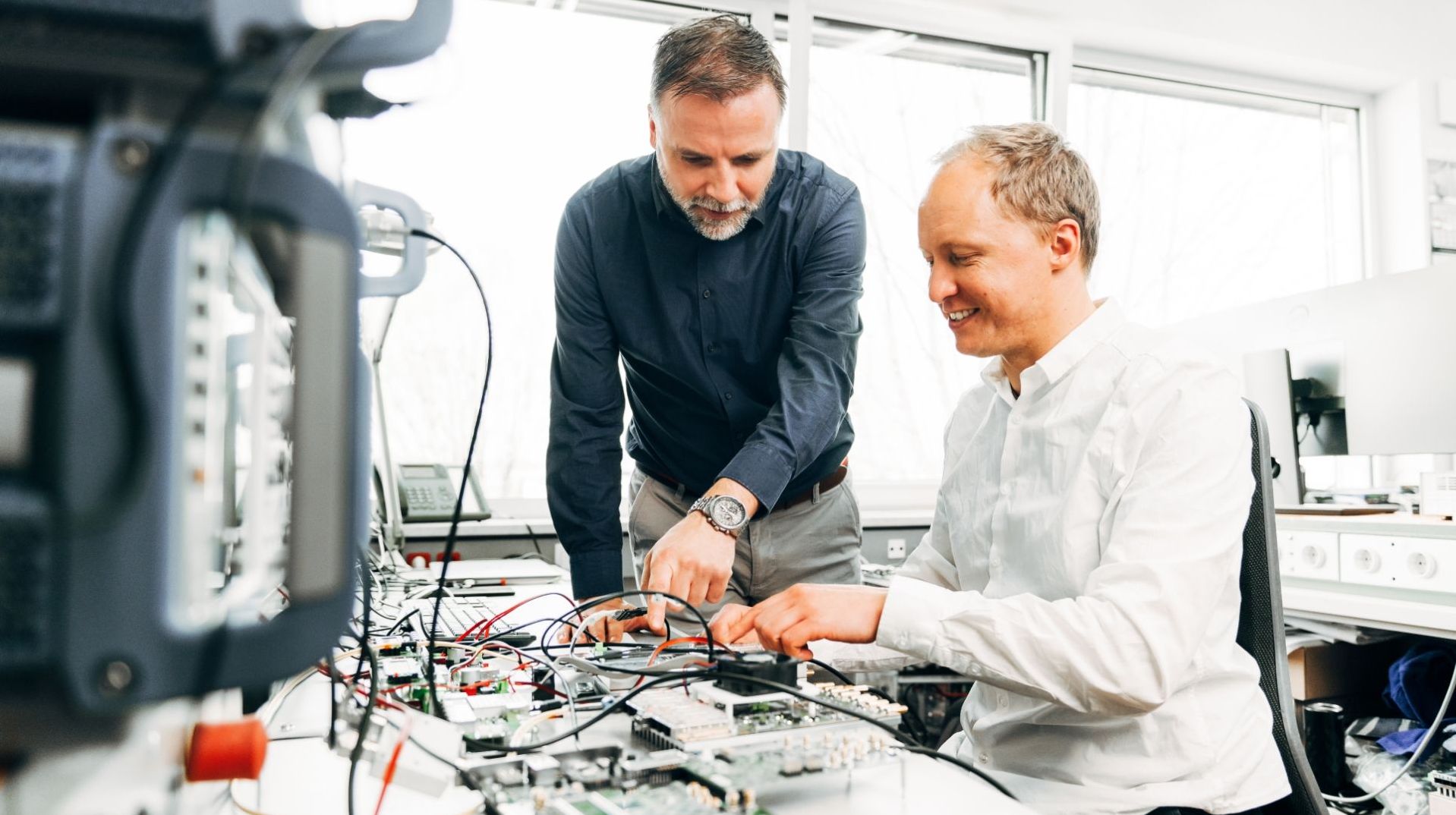 ak-funktechnik-bad-groenenbach-white-label-entwicklung-individuell-header