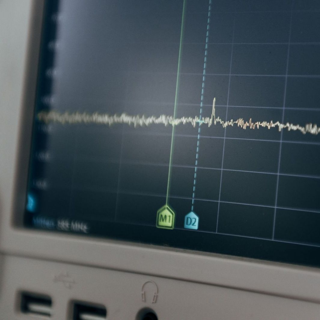 AK-FUNKTECHNIK-BAD-GROENENBACH-HISTORIE-HEADER Funkwellen